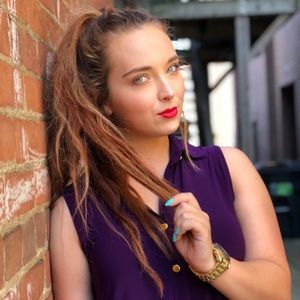 Meet your Posher, Haley